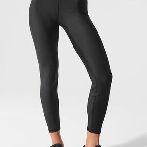 ALO Yoga 7/8 High-Waist Airlift Legging